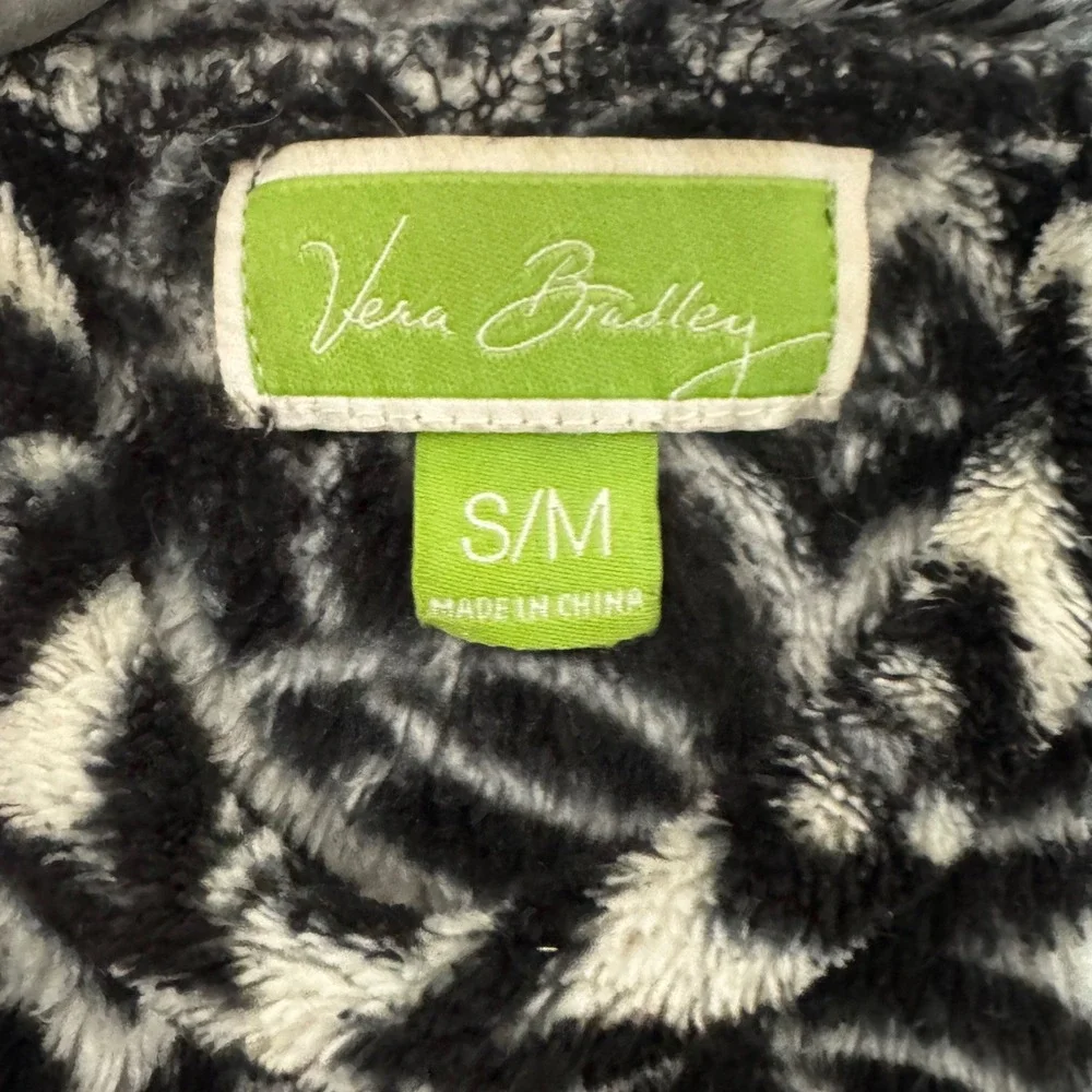 Vera Bradley Hooded Fleece Robe Black White Geometric Medallion S/M Loungewear